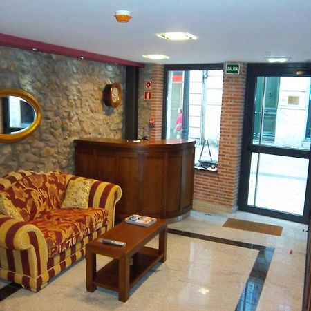 Apartamentos Entrepalacios Αβιλές Εξωτερικό φωτογραφία