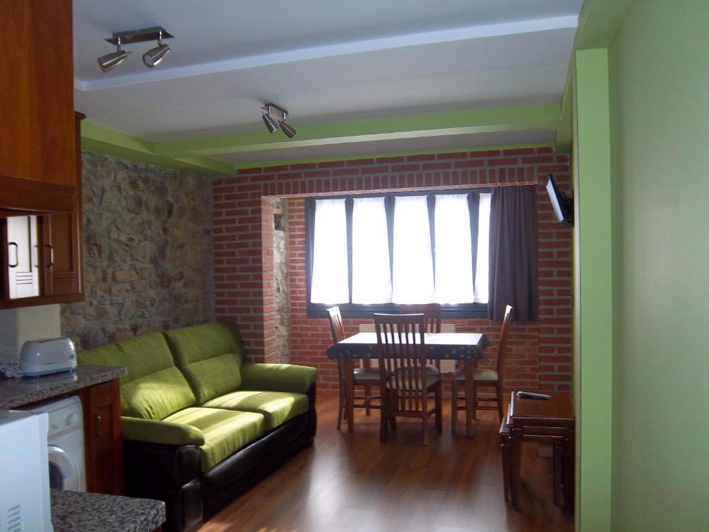 Apartamentos Entrepalacios Αβιλές Δωμάτιο φωτογραφία